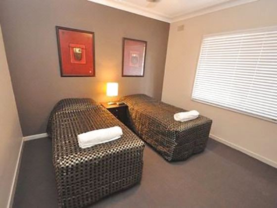 悉尼北莱德现代化自助式2卧室公寓(69MELB)(North Ryde Fully Self Contained Modern 2 Bed Apartment Sydney(69Melb))