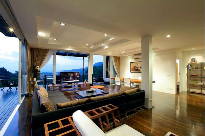 普吉岛豪华海景顶层2卧公寓(Luxury 2 Bedroom Penthouse Sea View)