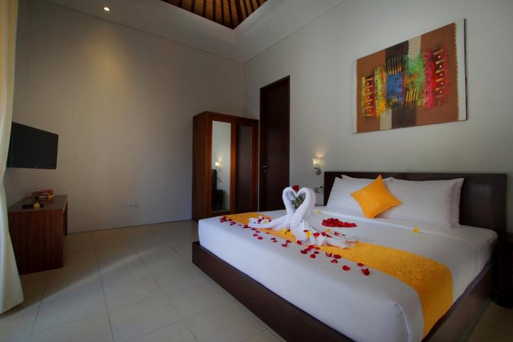 巴厘岛庭格高级水明漾拜克拜克酒店(Tinggal Premium Seminyak Baik Baik Bali)