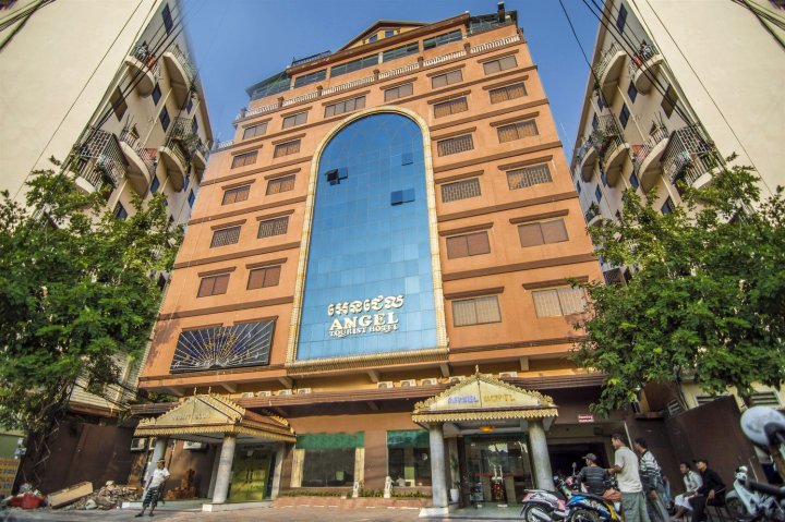 天使皇宫酒店及 KTV(Angel Palace Hotel & Ktv)