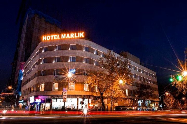 德黑兰马勒克酒店(Marlik Hotel Tehran)