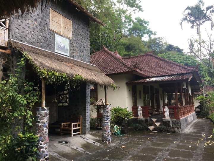 潘丹旅馆(Pandan Guest House)