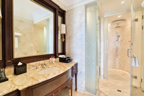 三亚湾皇冠假日度假酒店