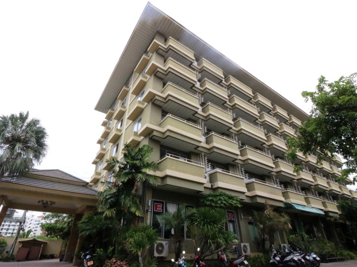 芭堤雅步行街9号奈达酒店(Nida Rooms Pattaya Walking Street 9)