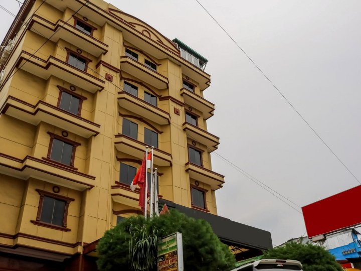曼加拉加 84 棉兰柯塔尼达酒店 - 印度尼西亚安塔芮丝酒店(Nida Rooms Manga Raja 84 Medan Kota at Hotel Antares Indonesia)
