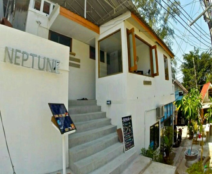Neptune旅馆(Neptune Hostel)