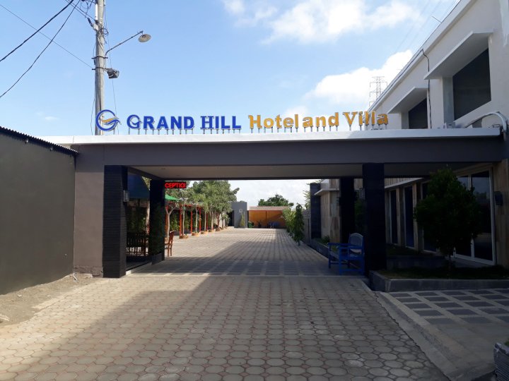 外南梦大山别墅酒店(Grand Hill Hotel & Villas Banyuwangi)