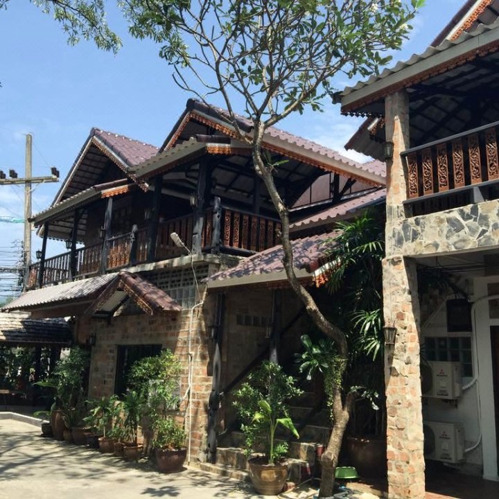 bGb别墅班泰旅馆(Baan Thai Homestay by BGb Villas)