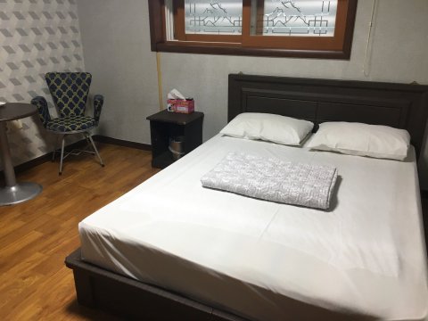 华城Nunu汽车旅馆(Nunu Motel Hwaseong)
