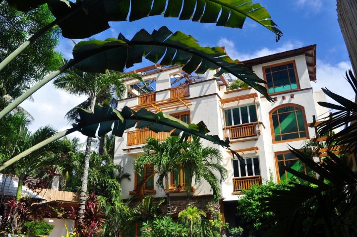 长滩岛海滩俱乐部酒店(Boracay Beach Club)