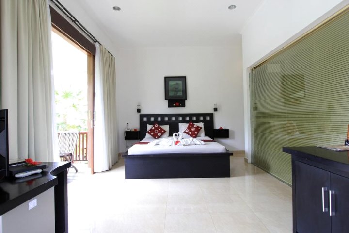 巴厘岛乌布庭格标准毕思马DLX酒店(Tinggal Standard Bisma Ubud - Dlx Bali)