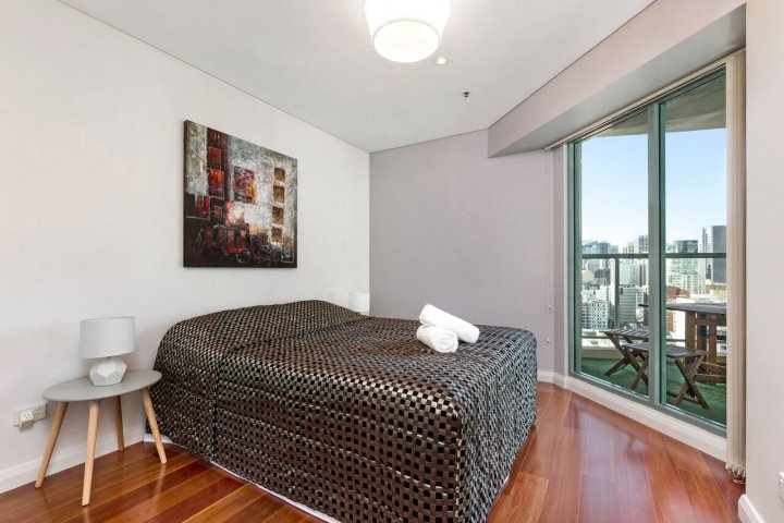 悉尼全自助现代三卧室公寓 (2311QUY)(Sydney Fully Self Contained Modern 3 Bed Apartment (2311Quy))
