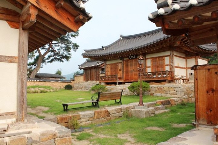 三百堂旅社(Sambaekdang Ongye Head House)