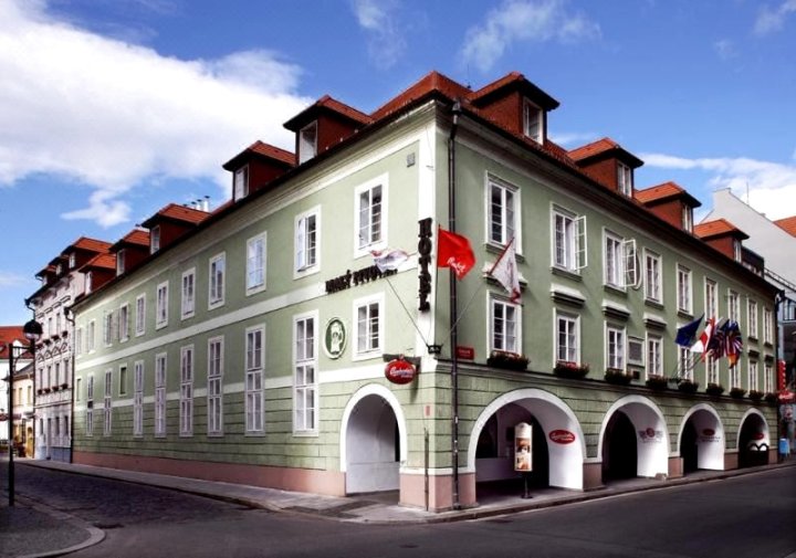 马利皮沃瓦尔酒店(Hotel Malý Pivovar)