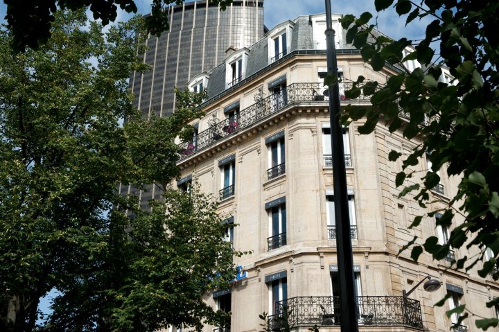 蒙帕纳斯敖德萨酒店(Hotel Odessa Montparnasse)