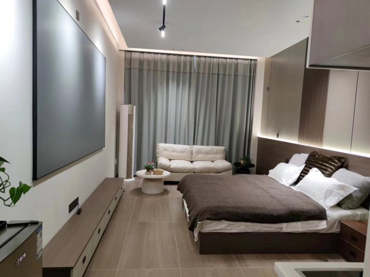 寓见民宿(万达广场店)