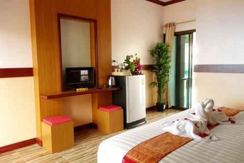 普吉岛机场花园度假酒店(Airport Phuket Garden Resort)