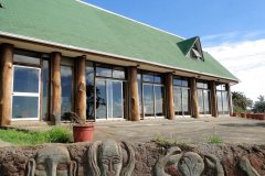 拉帕努伊原住民旅馆(Rapa Nui Native Tourism)