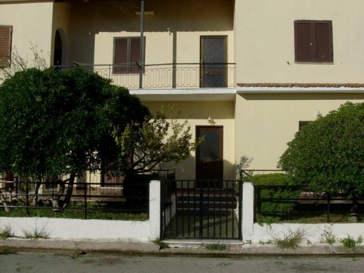 Stefanos Apartments