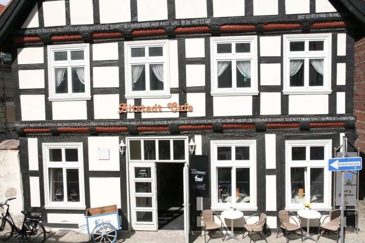艾须塔特咖啡厅旅馆(Pension Altstadt Cafe)
