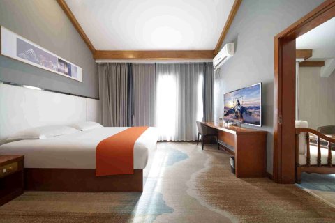 牧云者·山水酒店(金堂淮州新城店)