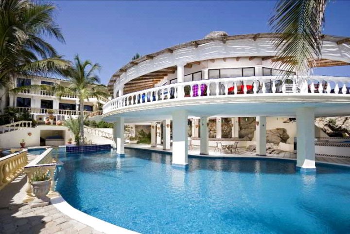马贝拉套房普拉亚酒店(Marbella Suites en la Playa)