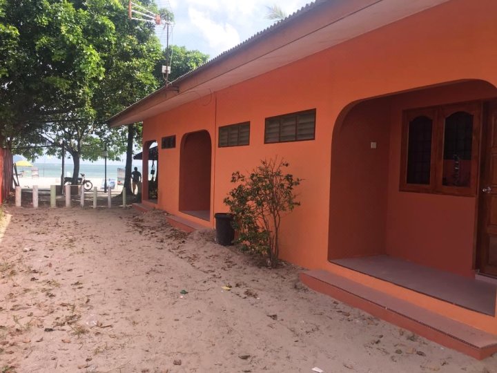 兰卡威希格沙滩酒店(HIG Beach Motel Langkawi)