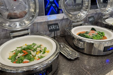 秦皇岛海天一色酒店(西港花园店)