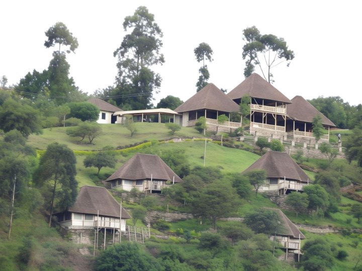 Enganzi Game Lodge