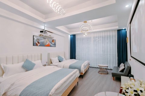 怡乐酒店公寓(重庆解放碑洪崖洞店)