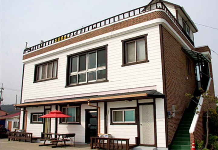 泰安郡Geatyeoul度假屋(Geatyeoul Pension Taean)