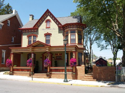 主街酒店(Main Street Inn)