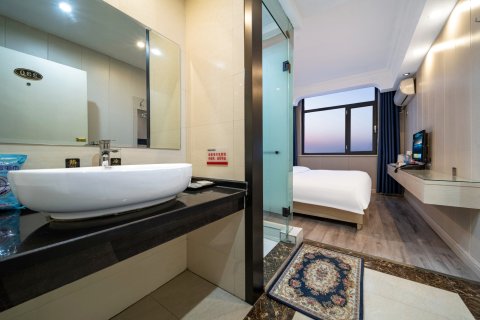 纳雅连锁酒店(周口黄河路店)