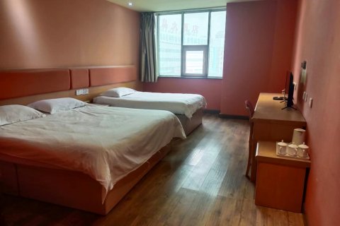 如家派柏·云酒店(葫芦岛火车站店)