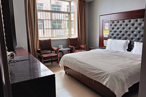 平江宾至大酒店