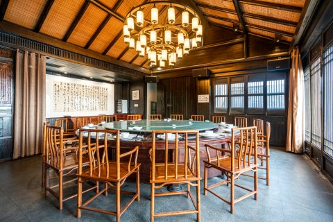 崇阳三特浪口温泉精品酒店