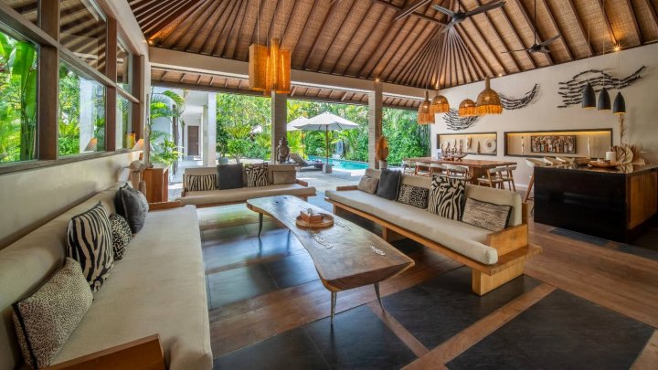 Chic Seminyak Retreat With Private Pool Haven