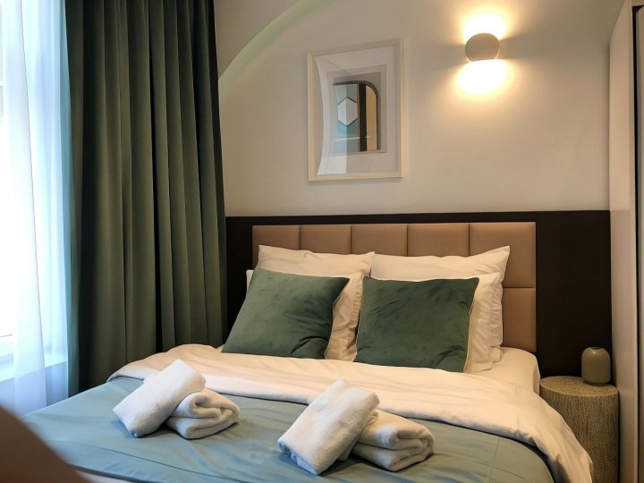 好床 - 蔚蓝中央公寓酒店(Good Bed - Azure Central Apartment)