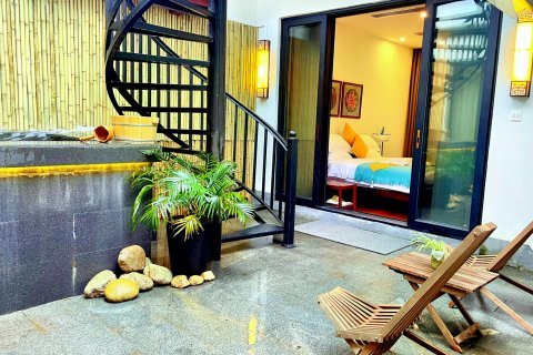 姑婆山三姐故事森林温泉旅修疗愈度假酒店