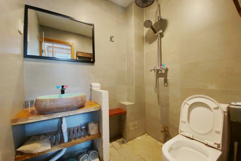 烟台花院里民宿(滨海中路店)