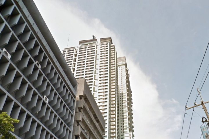 马尼拉阿吉雷拉迪森斯凉亭单元公寓(Alcoves Apartments Aguirre - Radissons Units Manila)