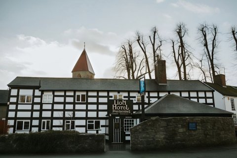 The Lion Hotel