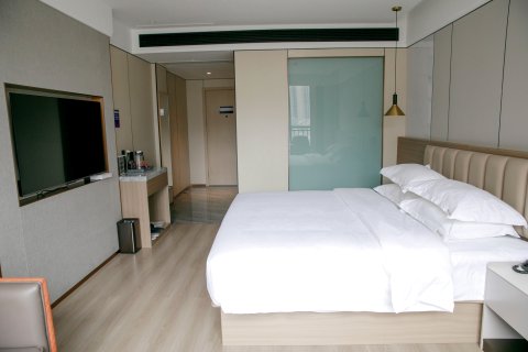 馨缘主题酒店(溆浦火车站店)