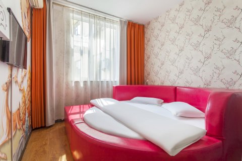 雅客e家快捷酒店(石家庄鹿泉店)