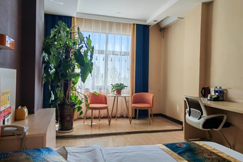 嘉峪关嘉世豪酒店(大唐美食街店)