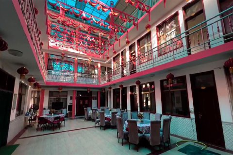 黄河石林金龙客栈