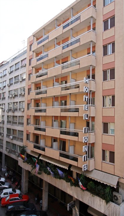 伊奥尼斯酒店(Ionis Hotel)