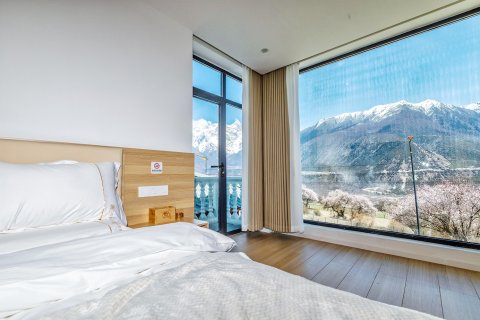 索松村大空里民宿