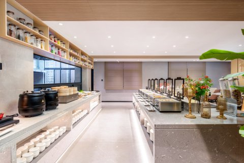 明月湖酒店(百色龙景街道环球商业中心店)