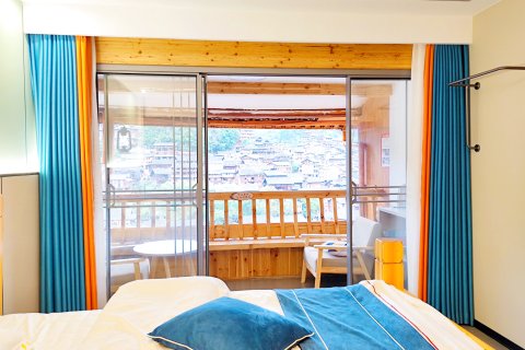 西江苗寨人家度假酒店(观景台店)